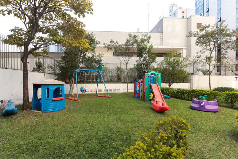 Foto REO1100647