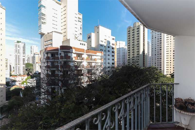 Foto REO1100647