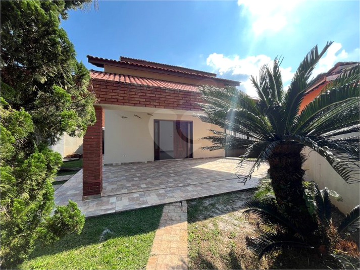 Foto REO1100666