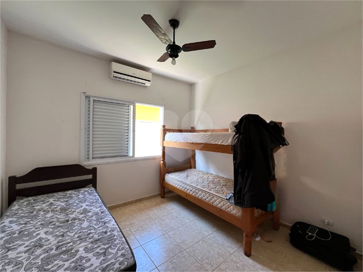 Foto REO1100666
