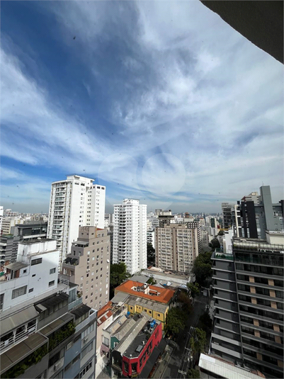 Foto REO1100694
