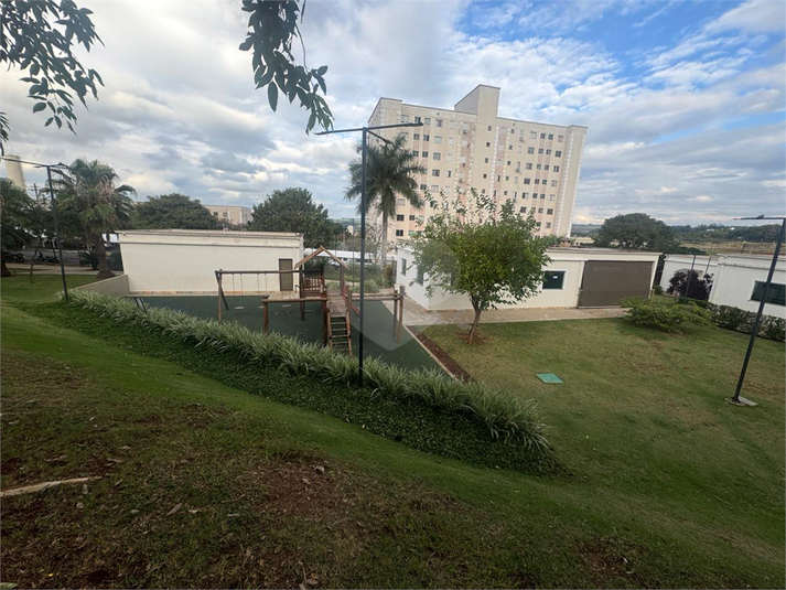 Foto REO1100698