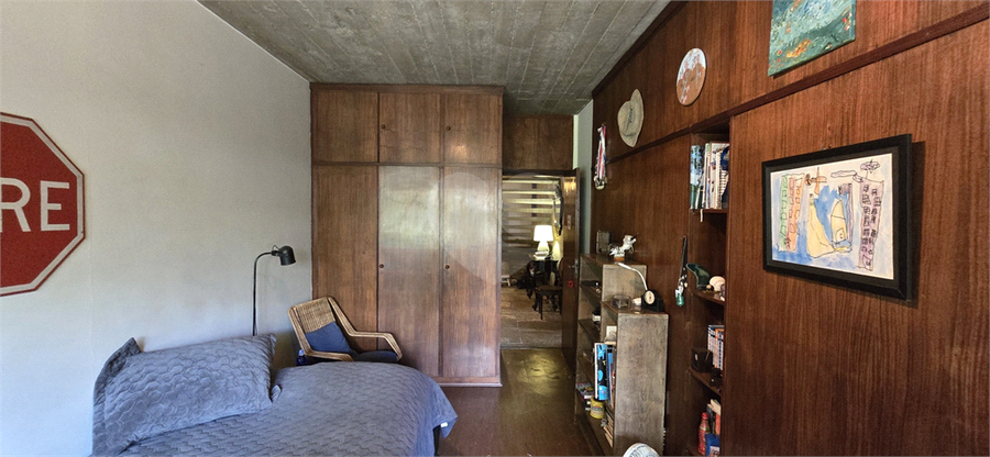 Foto REO1100752