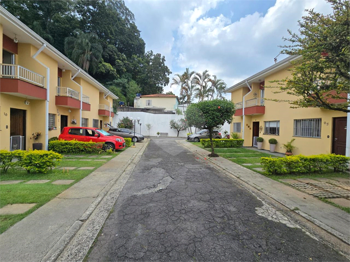 Foto REO1100755