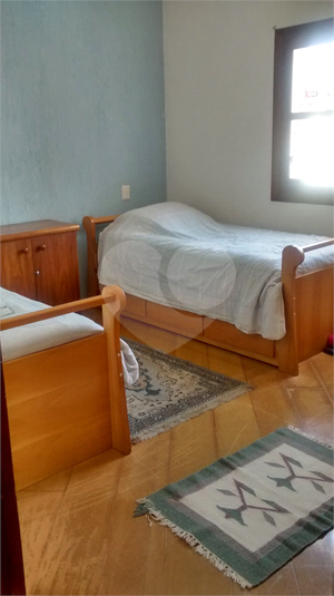 Foto REO1100757