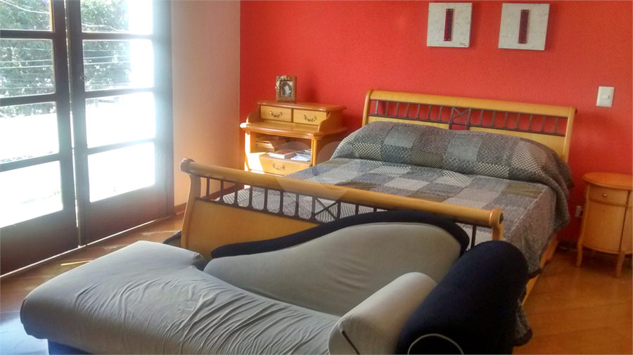 Foto REO1100757