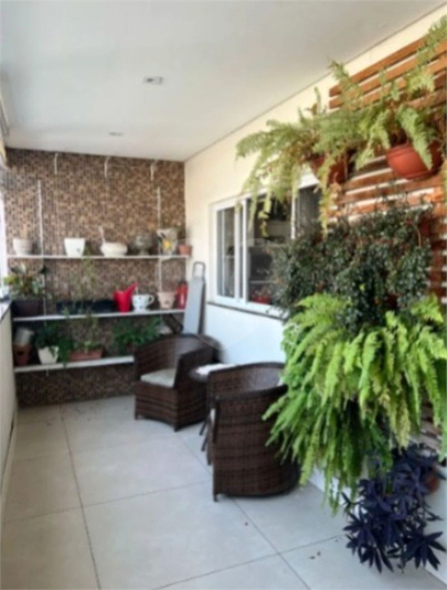 Foto REO1100759