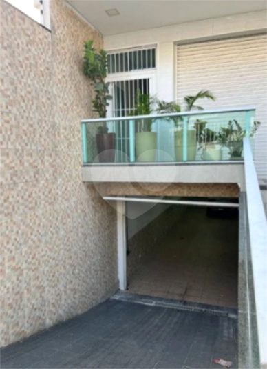 Foto REO1100759