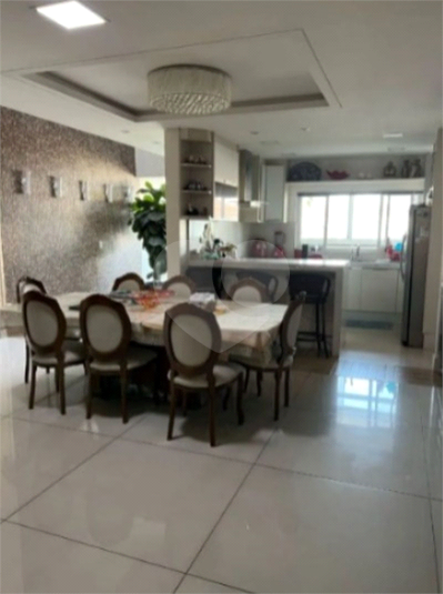 Foto REO1100759