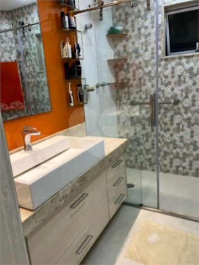 Foto REO1100759