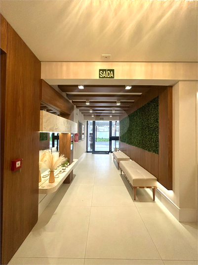Foto REO1100760
