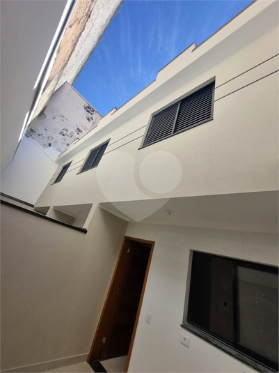 Foto REO1100775