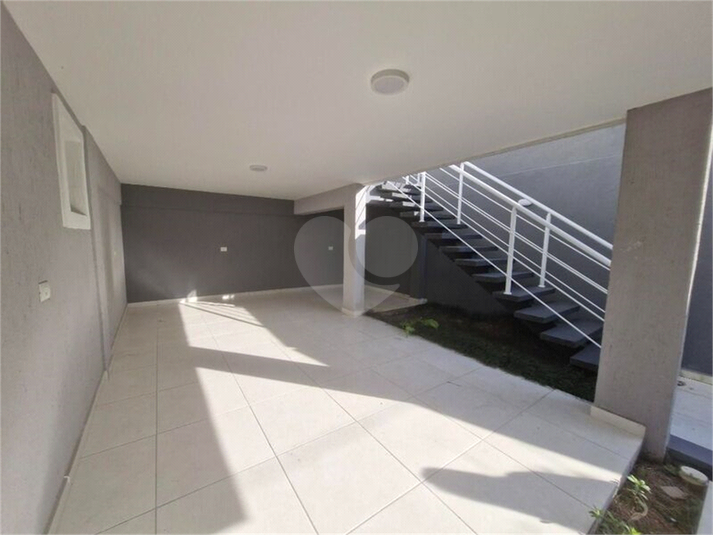 Foto REO1100784