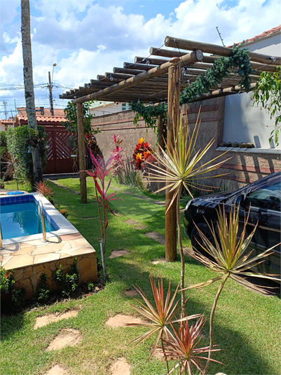 Foto REO1100788