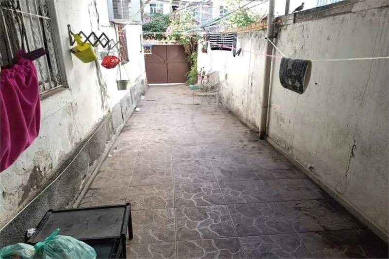 Foto REO1100793
