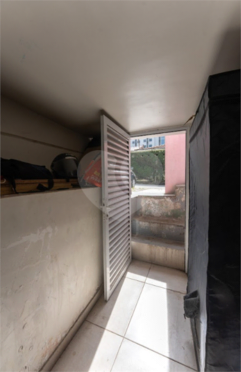 Foto REO1100799