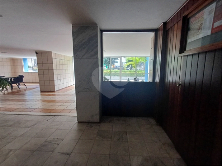 Foto REO1100832
