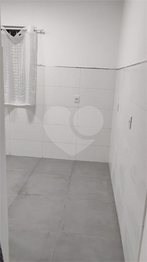 Foto REO1100838