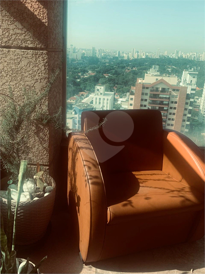 Foto REO1100843