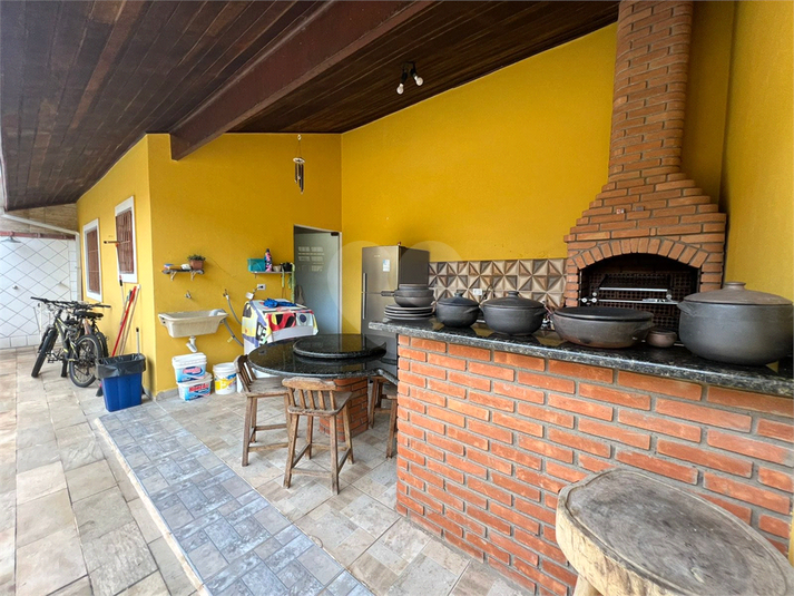 Foto REO1100850