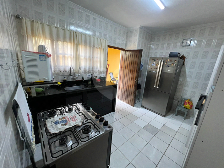 Foto REO1100850