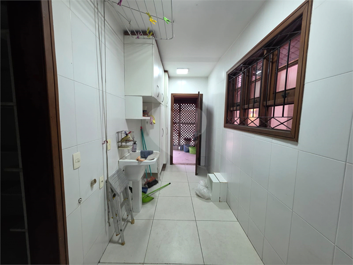 Foto REO1100857
