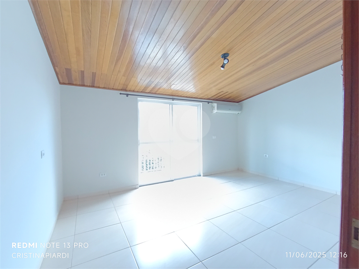 Foto REO1100859
