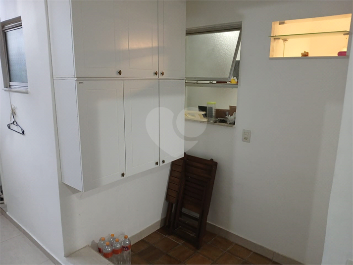 Foto REO1100863