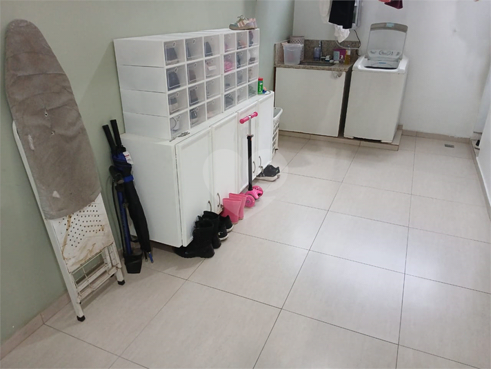 Foto REO1100863