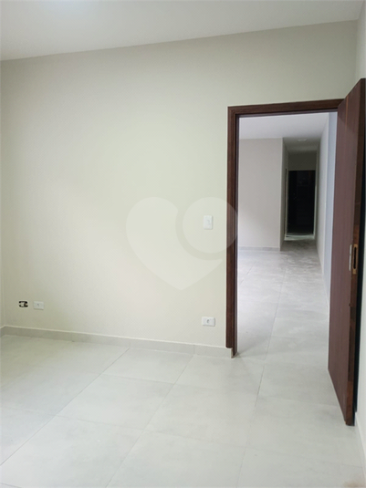 Foto REO1100869