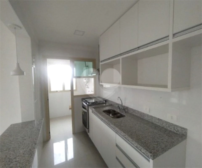 Foto REO1100872