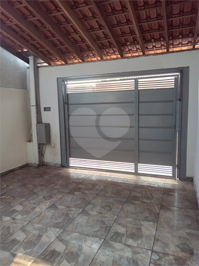 Foto REO1100876