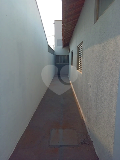 Foto REO1100876