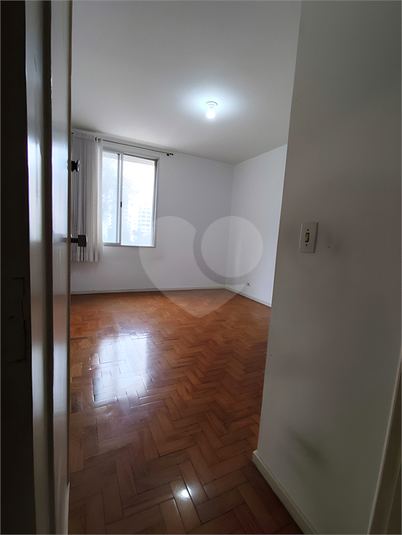 Foto REO1100877