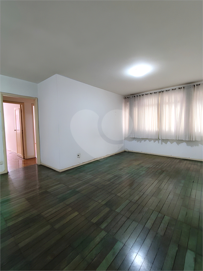 Foto REO1100877