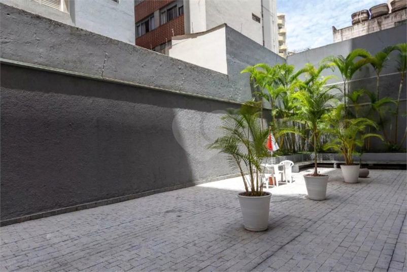 Foto REO1100877