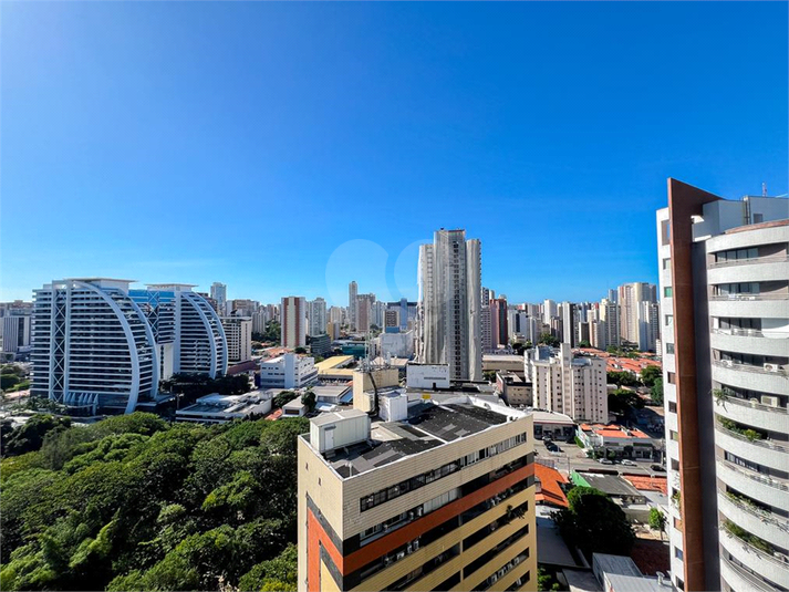 Foto REO1100880