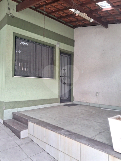 Foto REO1100881
