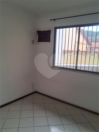 Foto REO1100881