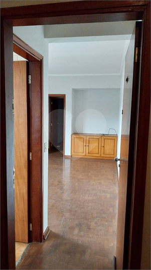 Foto REO1100885