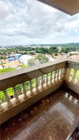 Foto REO1100898
