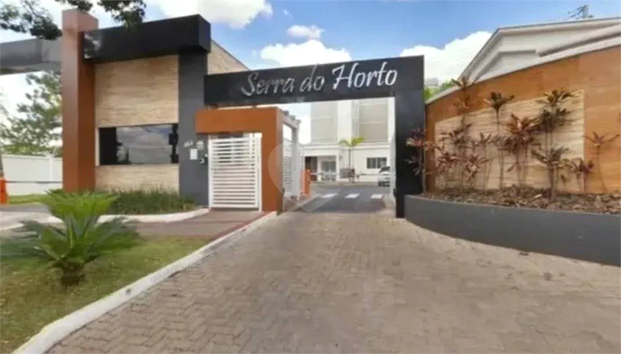 Foto REO1100932