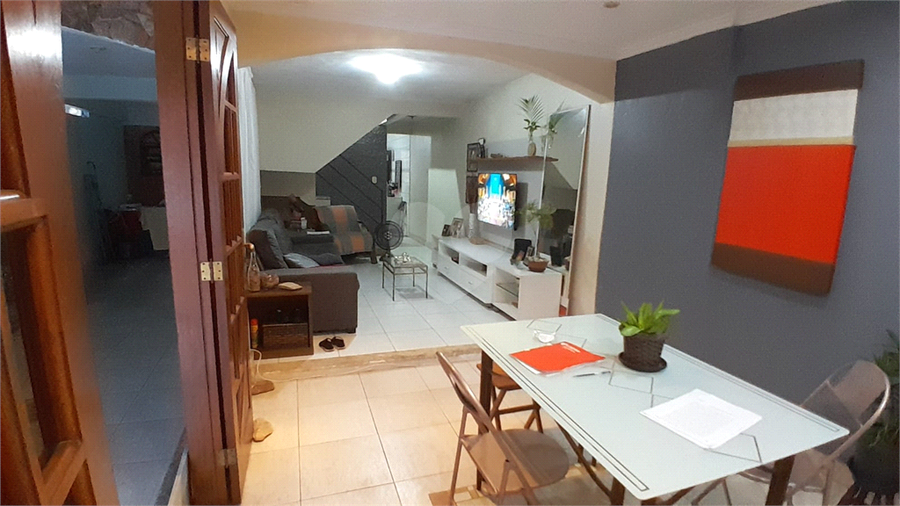 Foto REO1100936
