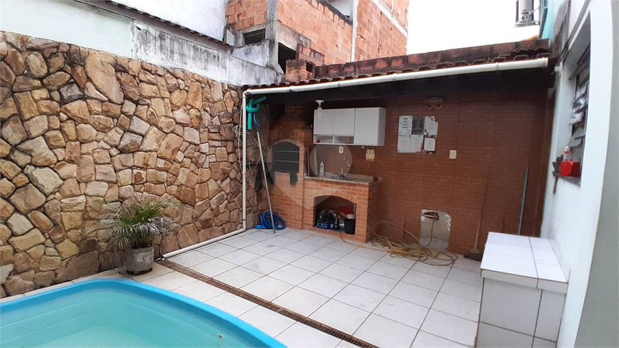 Foto REO1100936