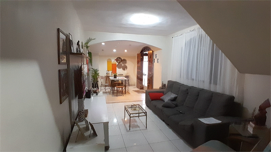 Foto REO1100936