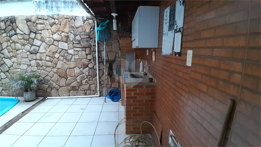 Foto REO1100936