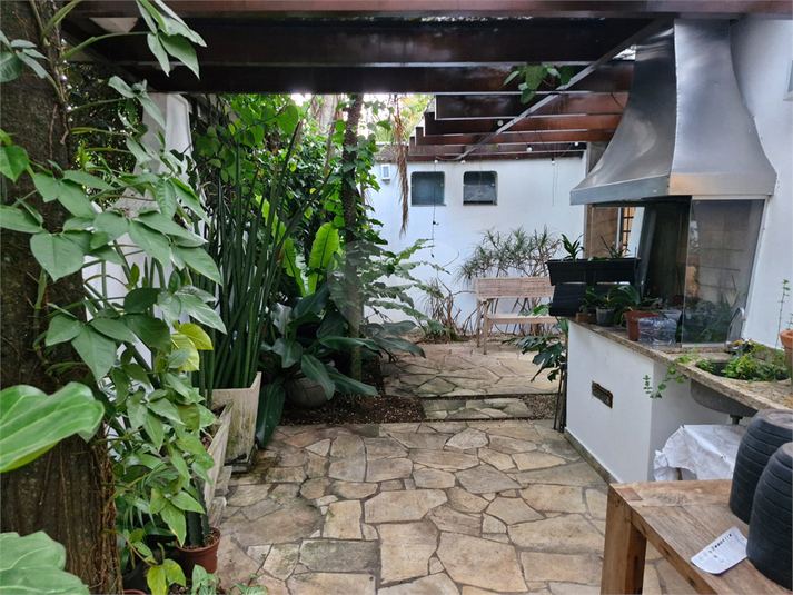 Venda Sobrado São Paulo Alto De Pinheiros REO110096 27