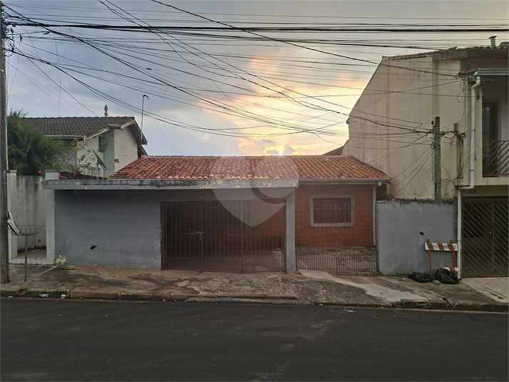 Foto REO1100961