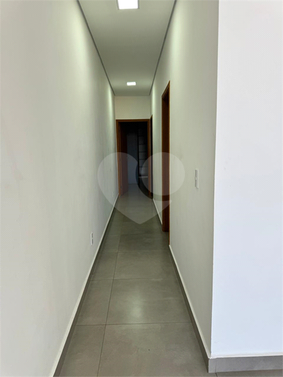 Foto REO1100991