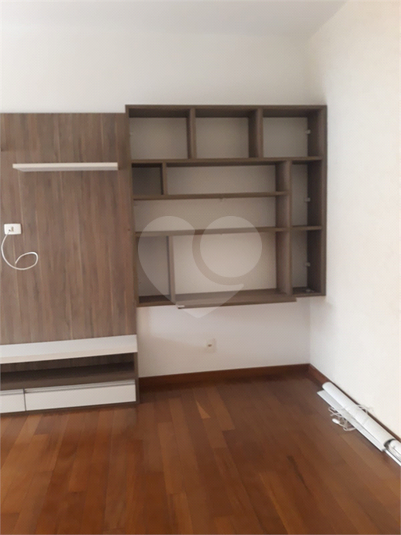 Foto REO1101067